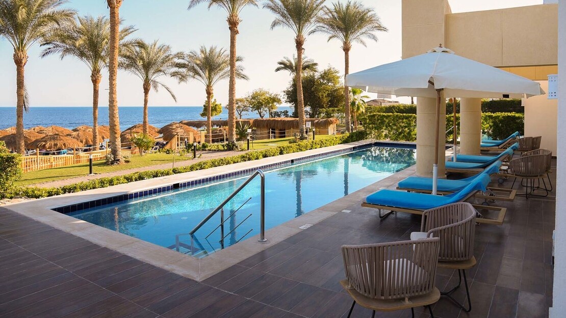 Sunrise Select Diamond Beach Resort